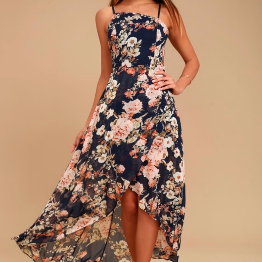Lulu’s Navy Blue Floral High Low Dress 🌺